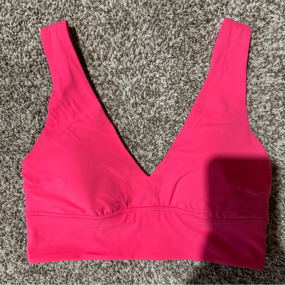 Lululemon Align V-Neck Bra. C/D Cup. Size 8. Lip Gloss. Like New.